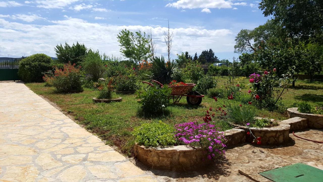 Village House Fafarinka - Close To Krka National Park Konjevrate Bagian luar foto